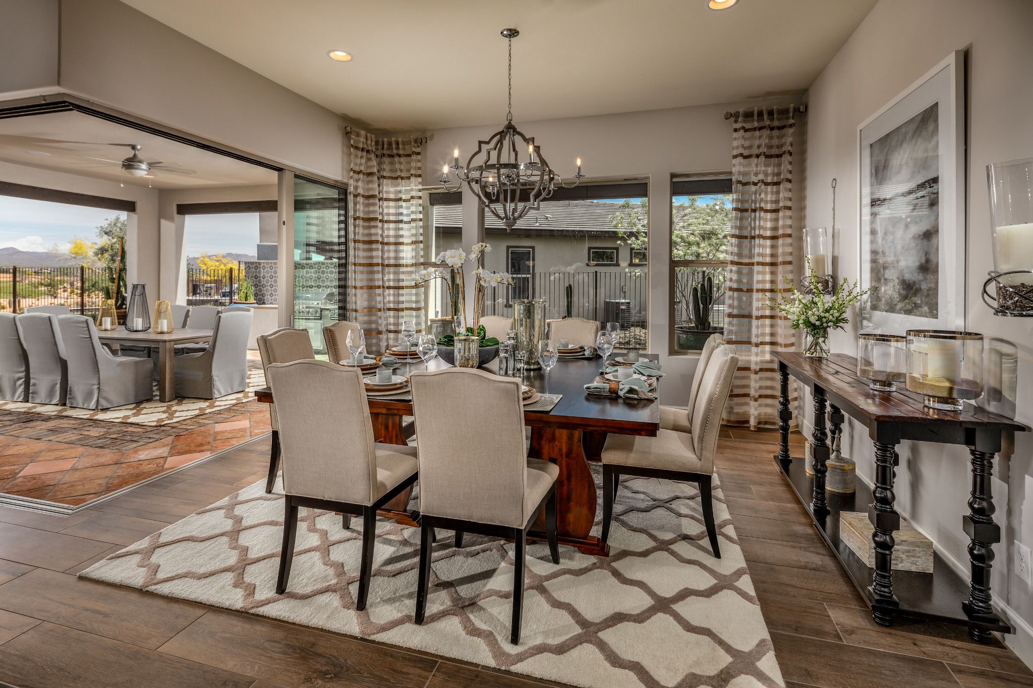 Trilogy_Verde_River_Latigo_Model_Dining